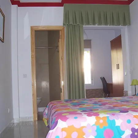 招待所 诺姆佛苏姆旅馆 La Cala Del Moral